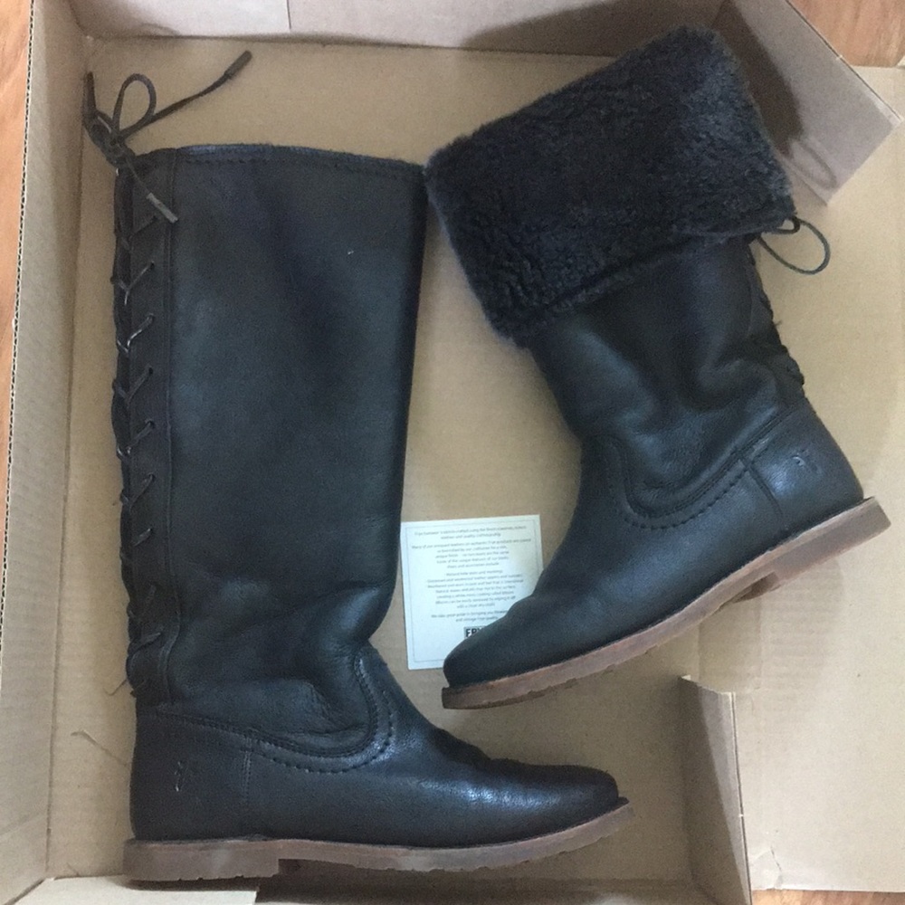 Frye Tall Celia Boots size 7, real shearling lining